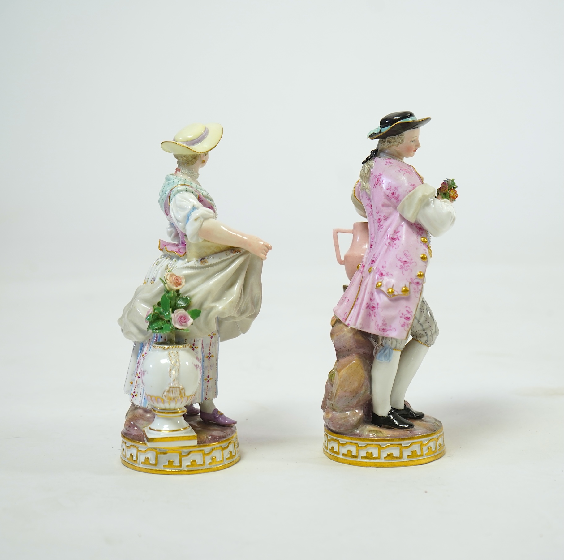 A pair of Meissen porcelain figures of gardeners, late 19th century